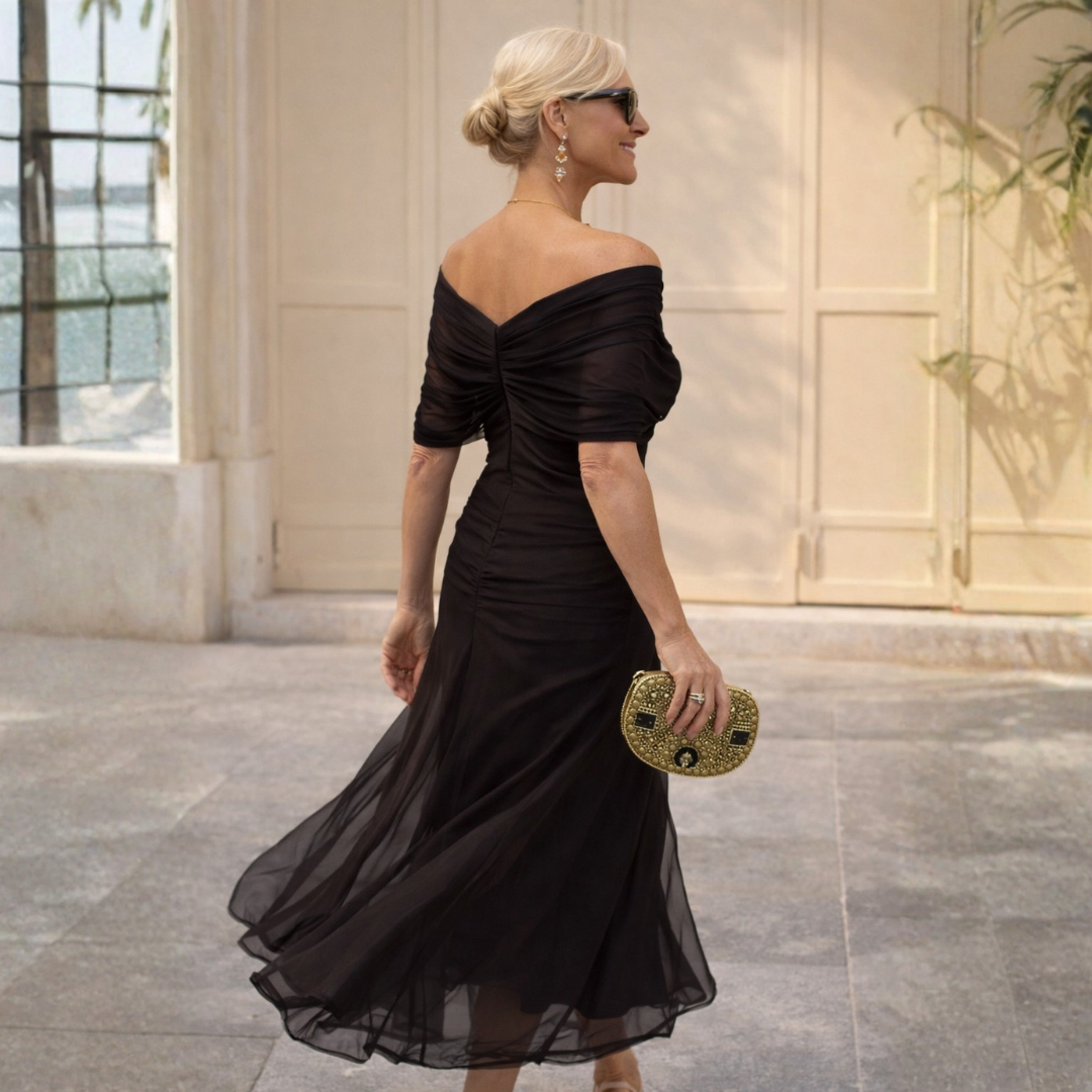 Mikaela | Vestido largo de hombros descubiertos que disimula la tripa