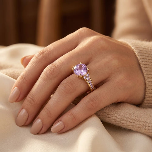 Anillo dorado de amatista