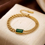 Pulsera de cadena de oro y esmeralda