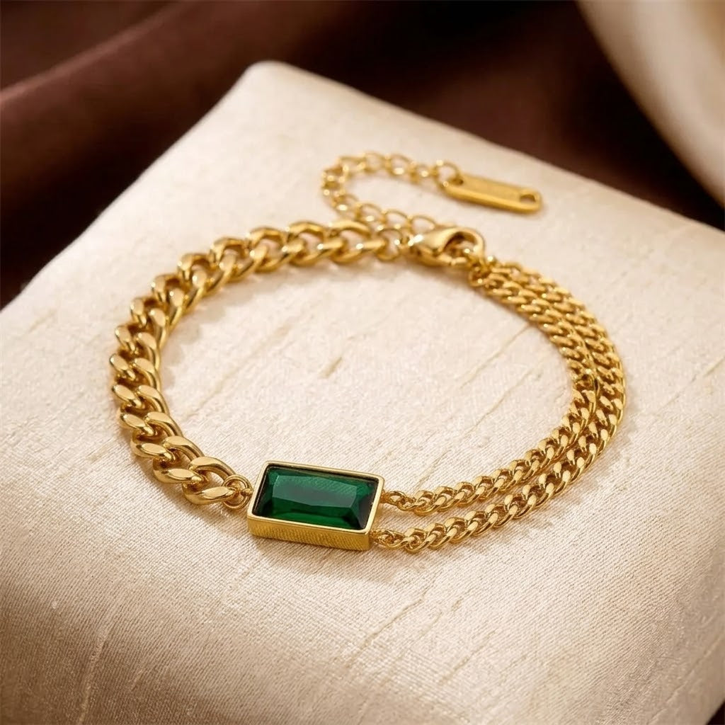 Pulsera de cadena de oro y esmeralda