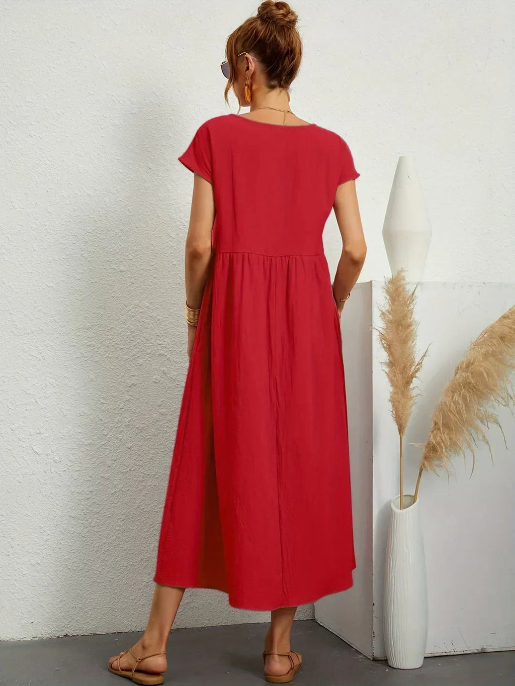 Gabriela | Timeless Flowing Midi Dress