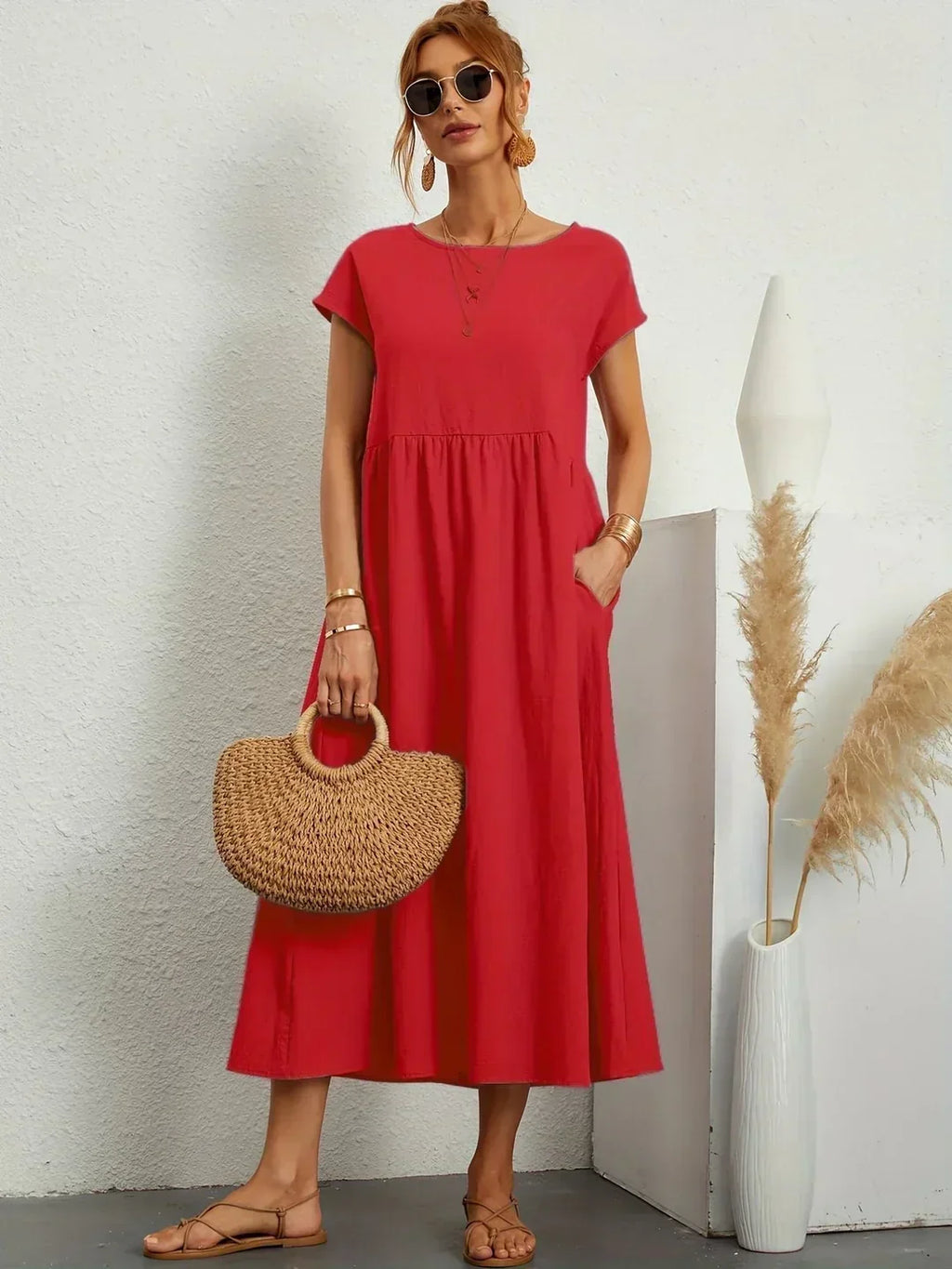 Gabriela | Timeless Flowing Midi Dress