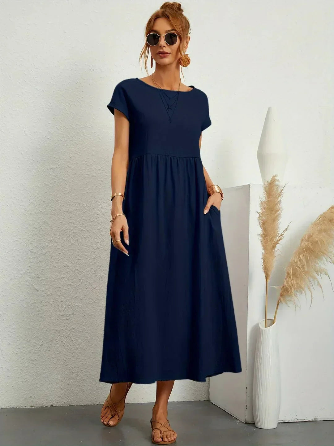 Gabriela | Timeless Flowing Midi Dress