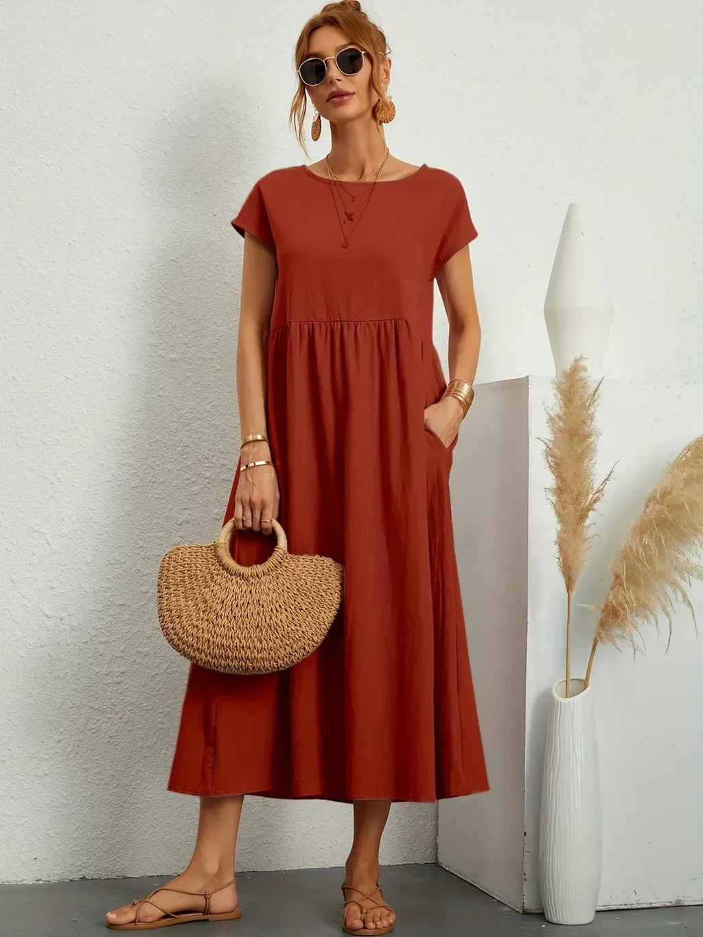 Gabriela | Timeless Flowing Midi Dress