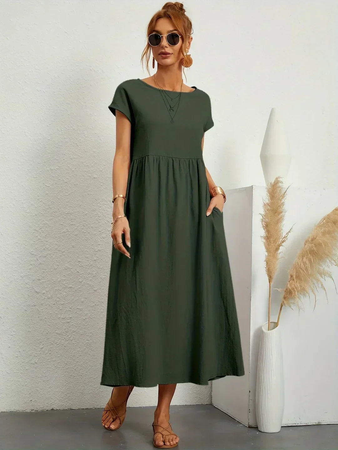 Gabriela | Timeless Flowing Midi Dress