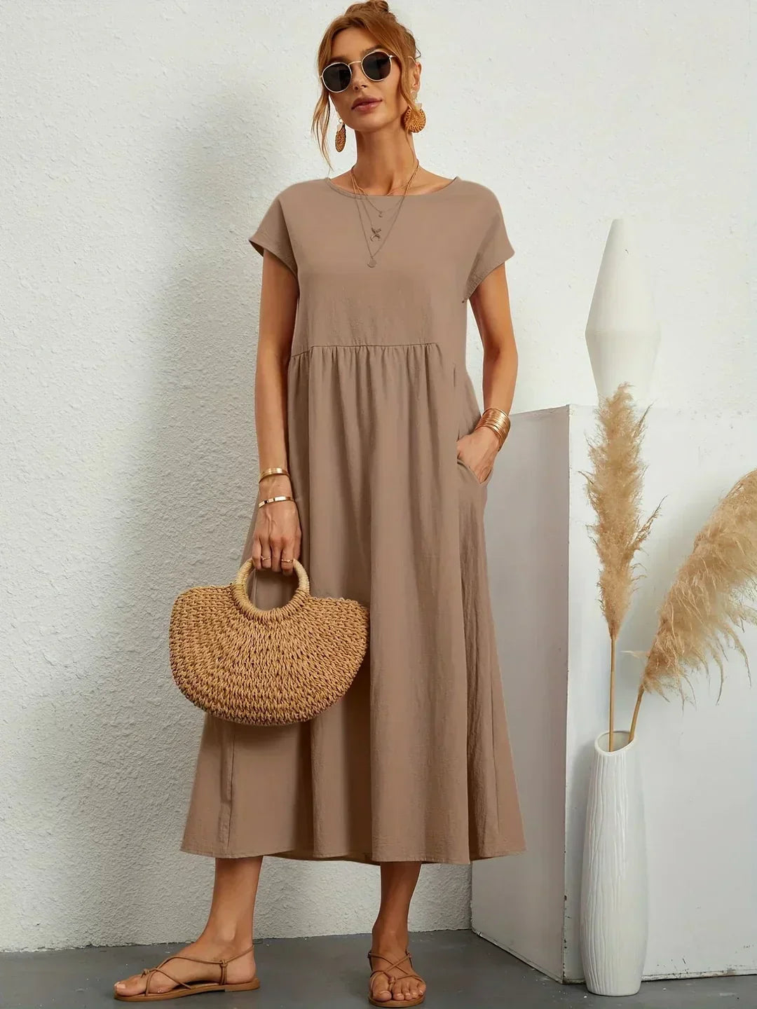 Gabriela | Timeless Flowing Midi Dress