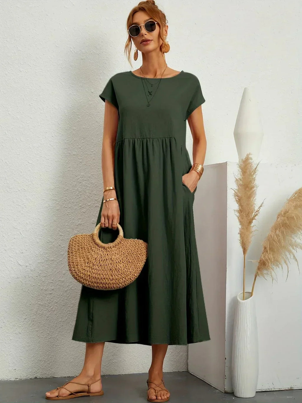 Gabriela | Timeless Flowing Midi Dress