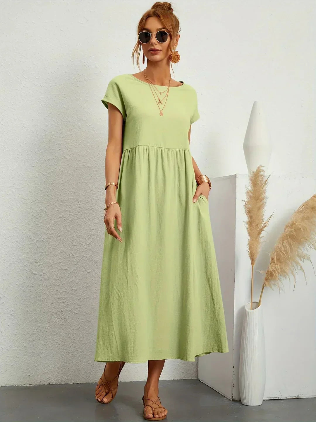 Gabriela | Timeless Flowing Midi Dress