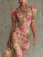 Vestido maxi con estampado rosa vintage y mangas abullonadas